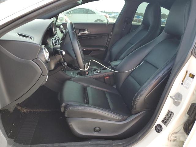 Photo 7 from auction – 2016 MERCEDES-BENZ CLA 250 with VIN WDDSJ4EB8GN383129