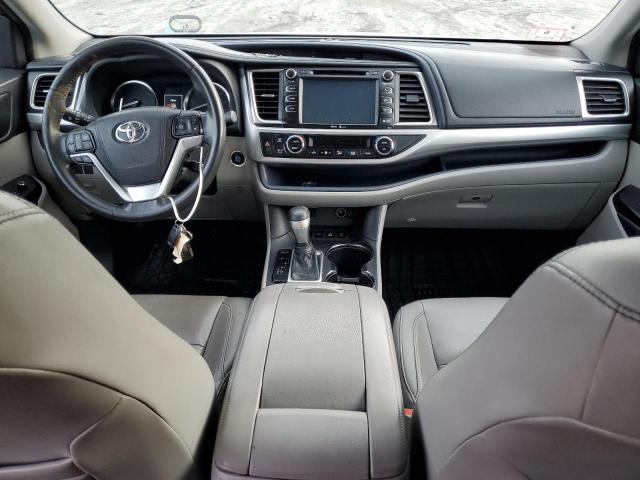Foto 8 de la subasta – 2015 TOYOTA HIGHLANDER con VIN 5TDJKRFH7FS164805