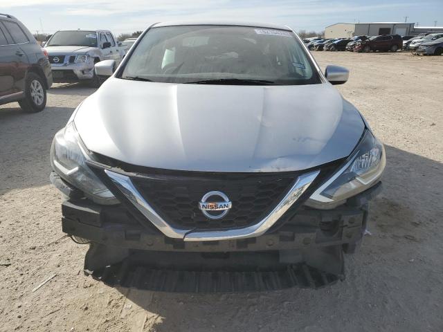 Photo 5 from auction – 2016 NISSAN SENTRA S with VIN 3N1AB7AP3GL677983