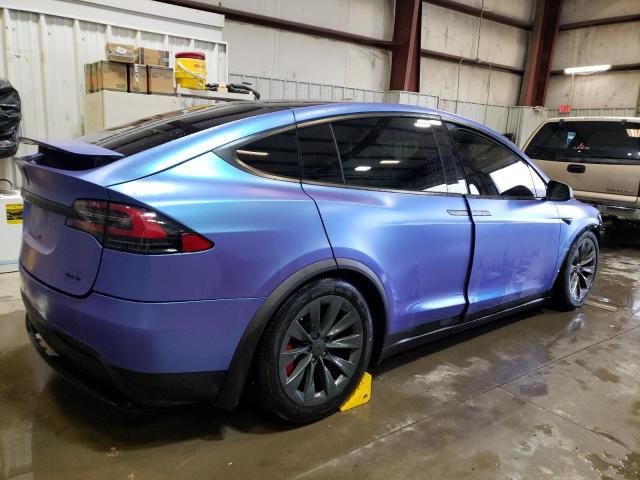 Photo 3 from auction – 2017 TESLA MODEL X with VIN 5YJXCDE27HF079462