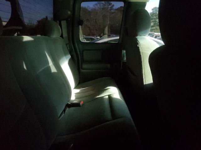 Photo 10 from auction – 2004 CHEVROLET SILVERADO with VIN 1GCEK19T44E296104