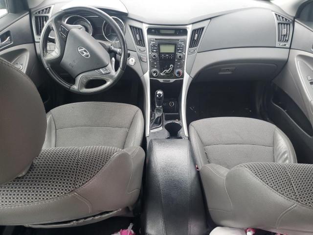 Photo 8 from auction – 2011 HYUNDAI SONATA SE with VIN 5NPEC4ACXBH099042