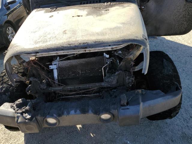 Photo 11 from auction – 2015 JEEP WRANGLER U with VIN 1C4BJWDG7FL555566
