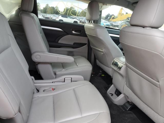 Photo 11 from auction – 2015 TOYOTA HIGHLANDER with VIN 5TDKKRFH1FS049539