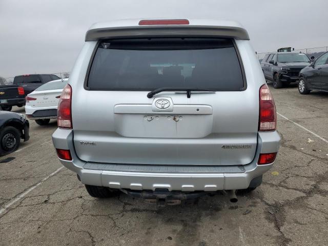 Photo 6 from auction – 2005 TOYOTA 4RUNNER SR with VIN JTEBT14R250049587