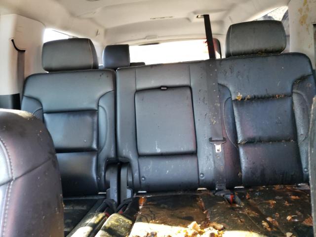 Photo 10 from auction – 2019 CHEVROLET SUBURBAN C with VIN 1GNSCHKCXKR373736