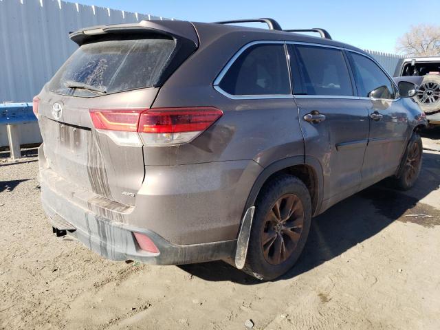 Фото 3 с аукциона – 2018 TOYOTA HIGHLANDER с VIN 5TDBZRFHXJS815899