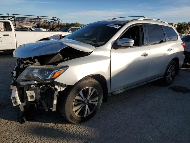 NISSAN PATHFINDER 2017 with VIN 5N1DR2MNXHC909880 - Photo from auction