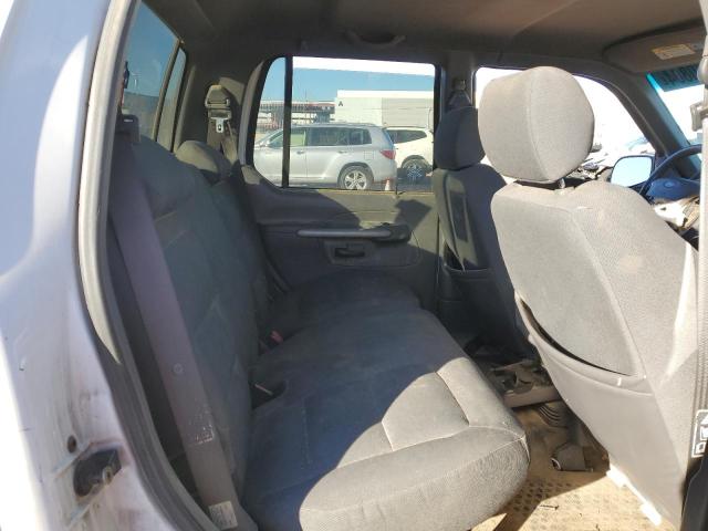 Photo 10 from auction – 2002 FORD EXPLORER S with VIN 1FMZU67E12UC57336