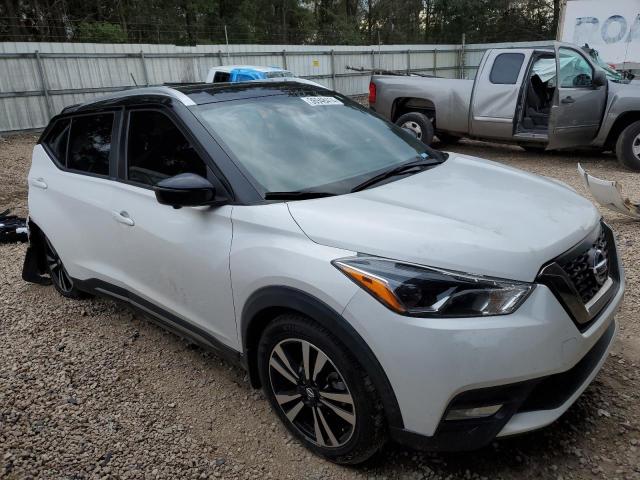 Photo 4 from auction – 2019 NISSAN KICKS S with VIN 3N1CP5CU2KL562687