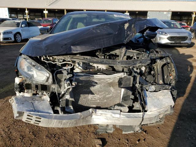Photo 5 from auction – 2017 HONDA CIVIC LX with VIN 19XFC2F56HE036472