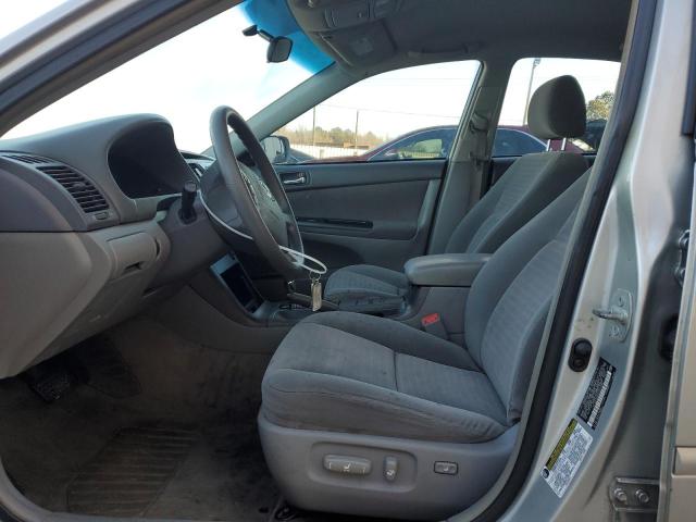 Photo 7 from auction – 2005 TOYOTA CAMRY LE with VIN 4T1BE32K85U013536
