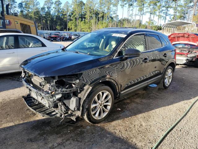 LINCOLN MKC SELECT 2019 with VIN 5LMCJ2C96KUL50432 - Photo from auction