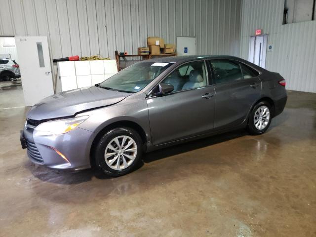 TOYOTA CAMRY LE 2017 with VIN 4T1BF1FK0HU779633 - Photo from auction