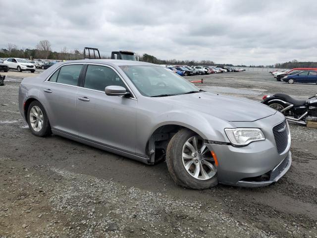 Photo 4 from auction – 2016 CHRYSLER 300 LIMITE with VIN 2C3CCAAG8GH161132