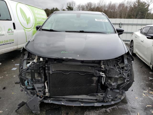 Photo 5 from auction – 2017 CHRYSLER PACIFICA L with VIN 2C4RC1CG0HR769886