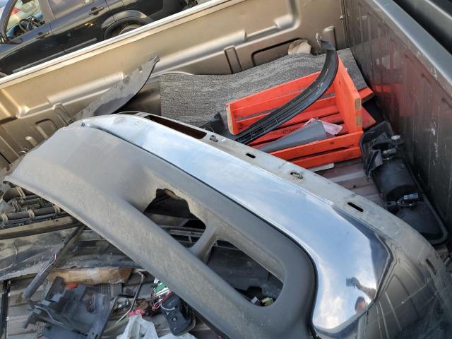 Photo 12 from auction – 2000 CHEVROLET SILVERADO with VIN 2GCEK19T4Y1315161