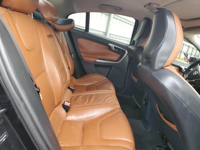 Photo 10 from auction – 2011 VOLVO S60 T6 with VIN YV1902FH6B2017256