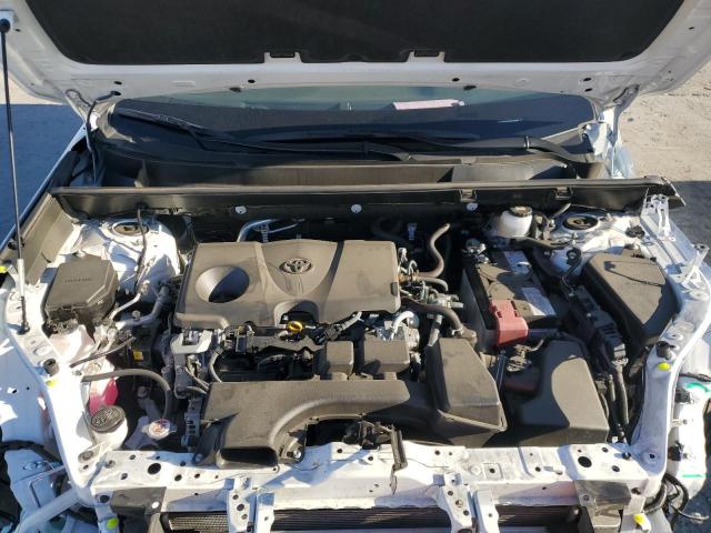 Photo 12 from auction – 2023 TOYOTA RAV4 XLE with VIN JTMW1RFVXPD105405