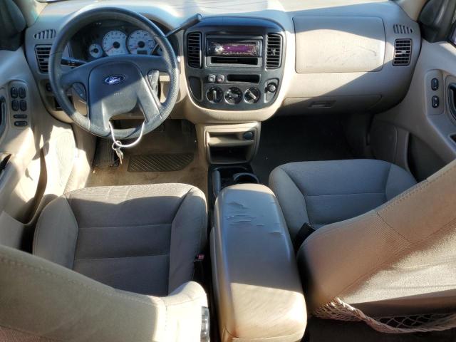 Photo 8 from auction – 2001 FORD ESCAPE XLT with VIN 1FMYU031X1KF62419
