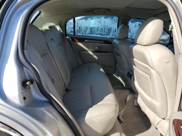 Photo 10 from auction – 2004 LINCOLN TOWN CAR E with VIN 1LNHM81W94Y617523