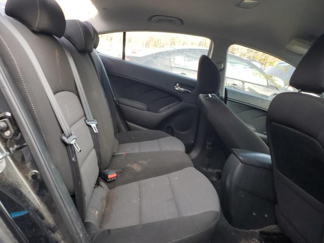 Photo 10 from auction – 2018 KIA FORTE LX with VIN 3KPFL4A74JE247230