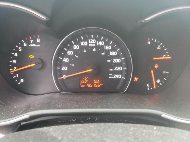 Photo 9 from auction – 2015 KIA SORENTO LX with VIN 5XYKTCA66FG633254