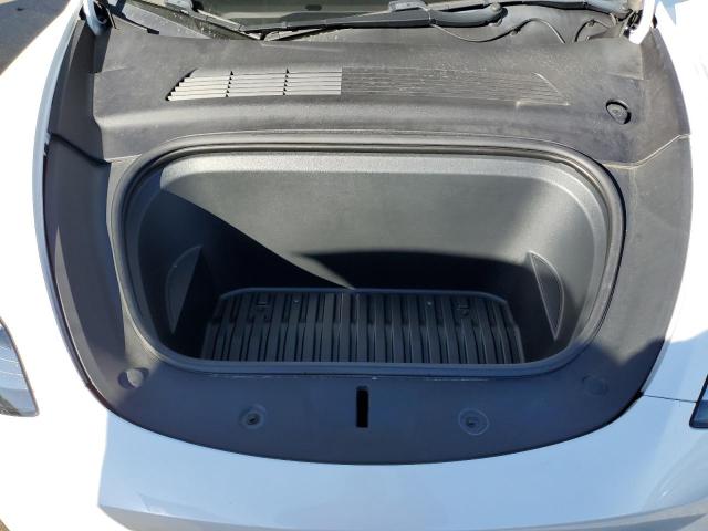 Photo 11 from auction – 2020 TESLA MODEL Y with VIN 5YJYGDEF1LF051774