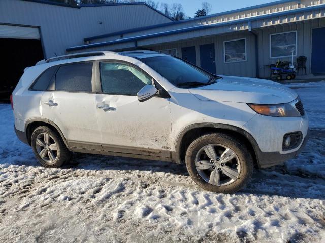 Photo 4 from auction – 2013 KIA SORENTO EX with VIN 5XYKUDA28DG391578
