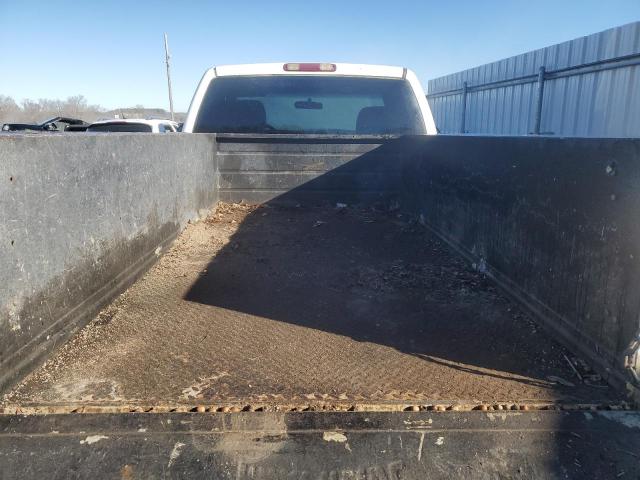 Photo 10 from auction – 2004 CHEVROLET SILVERADO with VIN 1GBHC24U84E241529