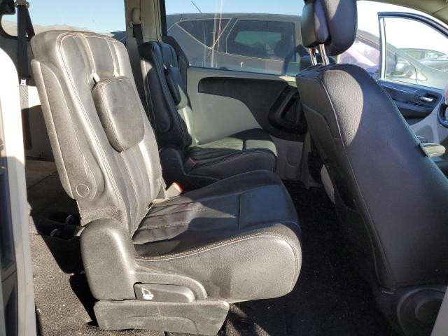 Photo 10 from auction – 2014 CHRYSLER TOWN & COU with VIN 2C4RC1BG9ER247237