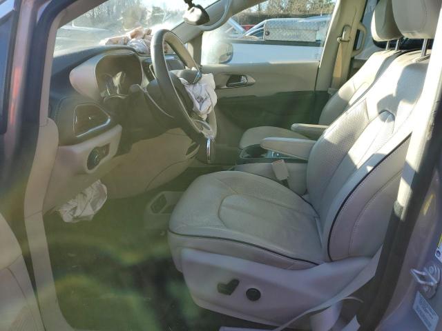 Photo 7 from auction – 2018 CHRYSLER PACIFICA H with VIN 2C4RC1N72JR105186
