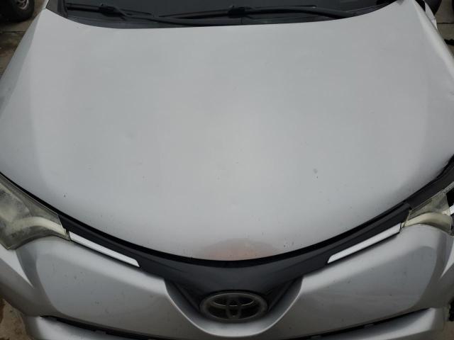 Photo 11 from auction – 2017 TOYOTA RAV4 LE with VIN 2T3ZFREV9HW314932