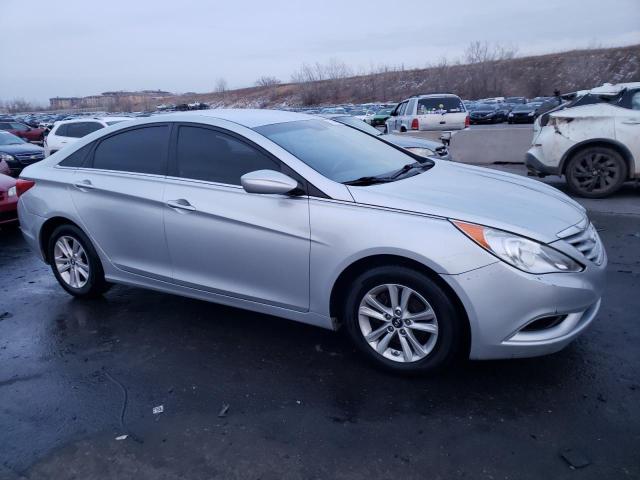 Photo 4 from auction – 2013 HYUNDAI SONATA GLS with VIN 5NPEB4AC0DH692074