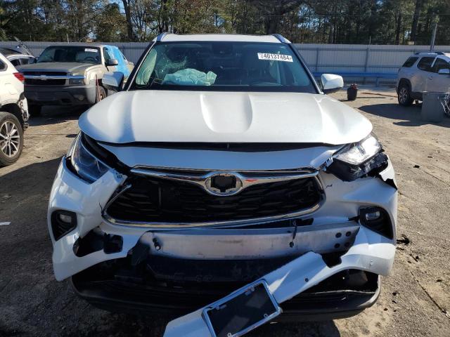 Photo 5 from auction – 2022 TOYOTA HIGHLANDER with VIN 5TDDZRBH3NS211213