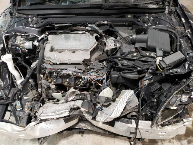 Photo 11 from auction – 2014 ACURA RLX TECH with VIN JH4KC1F5XEC006854