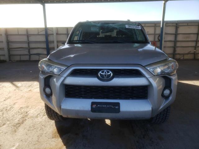 Photo 5 from auction – 2014 TOYOTA 4RUNNER SR with VIN JTEBU5JR2E5182104