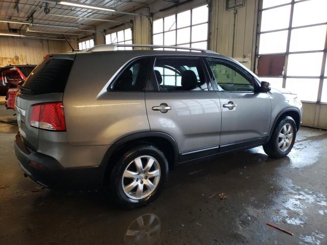 Photo 3 from auction – 2013 KIA SORENTO LX with VIN 5XYKTDA29DG423859