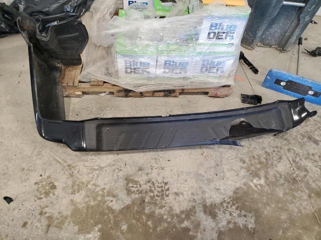 Photo 12 from auction – 2002 INFINITI QX4 with VIN JNRDR09Y32W254575