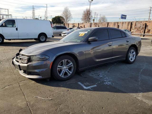 DODGE CHARGER SE 2015 مع رقم تعريف المركبة 2C3CDXBG8FH777670 - صورة من المزاد