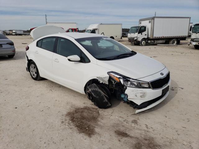 Photo 4 from auction – 2017 KIA FORTE LX with VIN 3KPFK4A7XHE072897