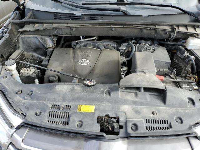 Photo 12 from auction – 2019 TOYOTA HIGHLANDER with VIN 5TDJZRFH8KS598141