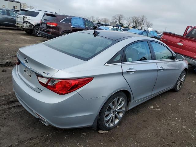 Photo 3 from auction – 2012 HYUNDAI SONATA SE with VIN 5NPEC4AB4CH372064