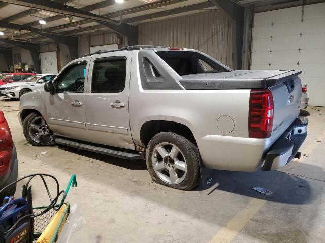 Photo 2 from auction – 2010 CHEVROLET AVALANCHE with VIN 3GNVKEE01AG254701