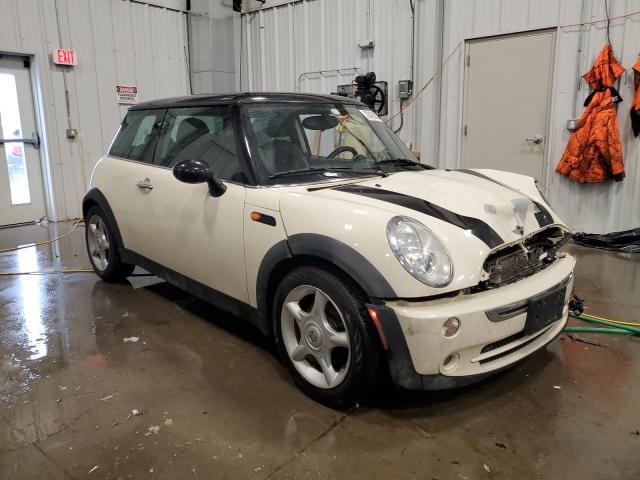 Photo 4 from auction – 2006 MINI COOPER with VIN WMWRC33556TK16180