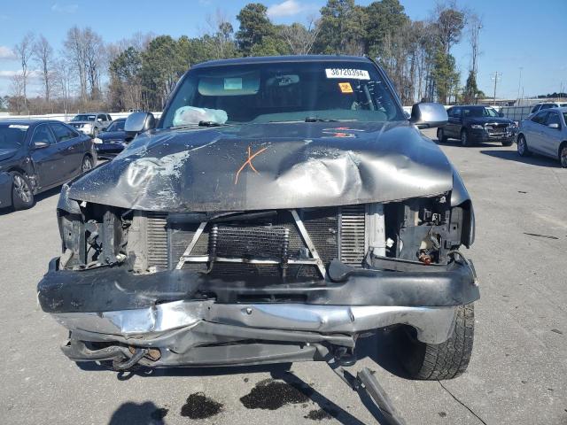 Photo 5 from auction – 2002 CHEVROLET SILVERADO with VIN 1GCHK23102F158383