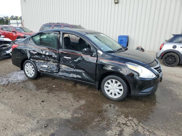 صورة رقم 4 من المزاد - 2017 NISSAN VERSA S مع VIN 3N1CN7AP1HL893669