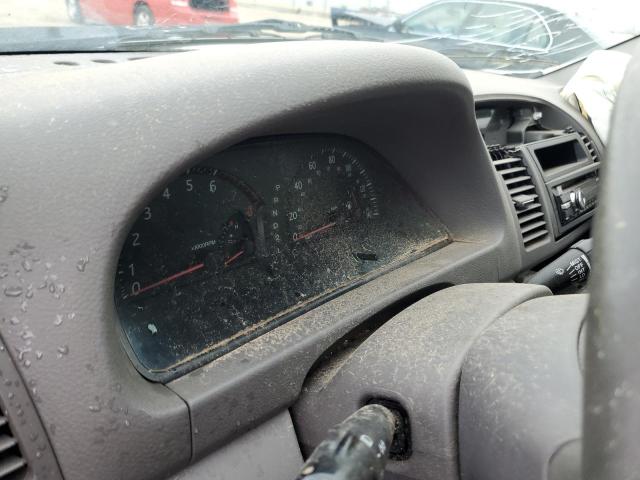 Photo 9 from auction – 2002 TOYOTA CAMRY LE with VIN JTDBF30K120003132