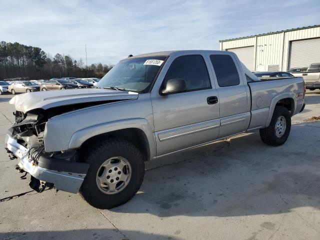 CHEVROLET SILVERADO 2004 مع رقم تعريف المركبة 1GCEK19T44E296104 - صورة من المزاد