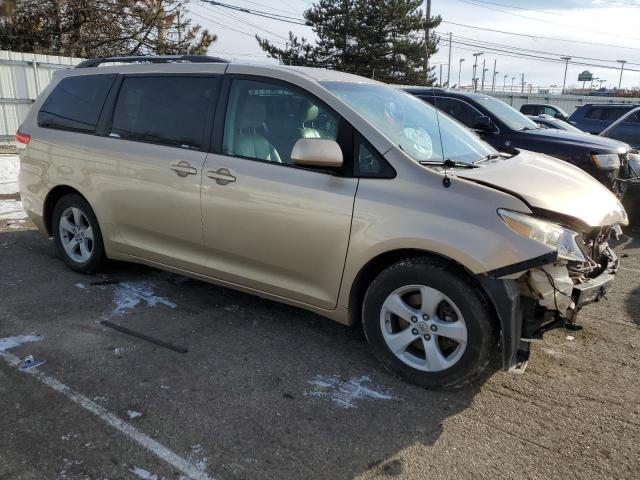Photo 4 from auction – 2011 TOYOTA SIENNA LE with VIN 5TDKK3DC2BS151995